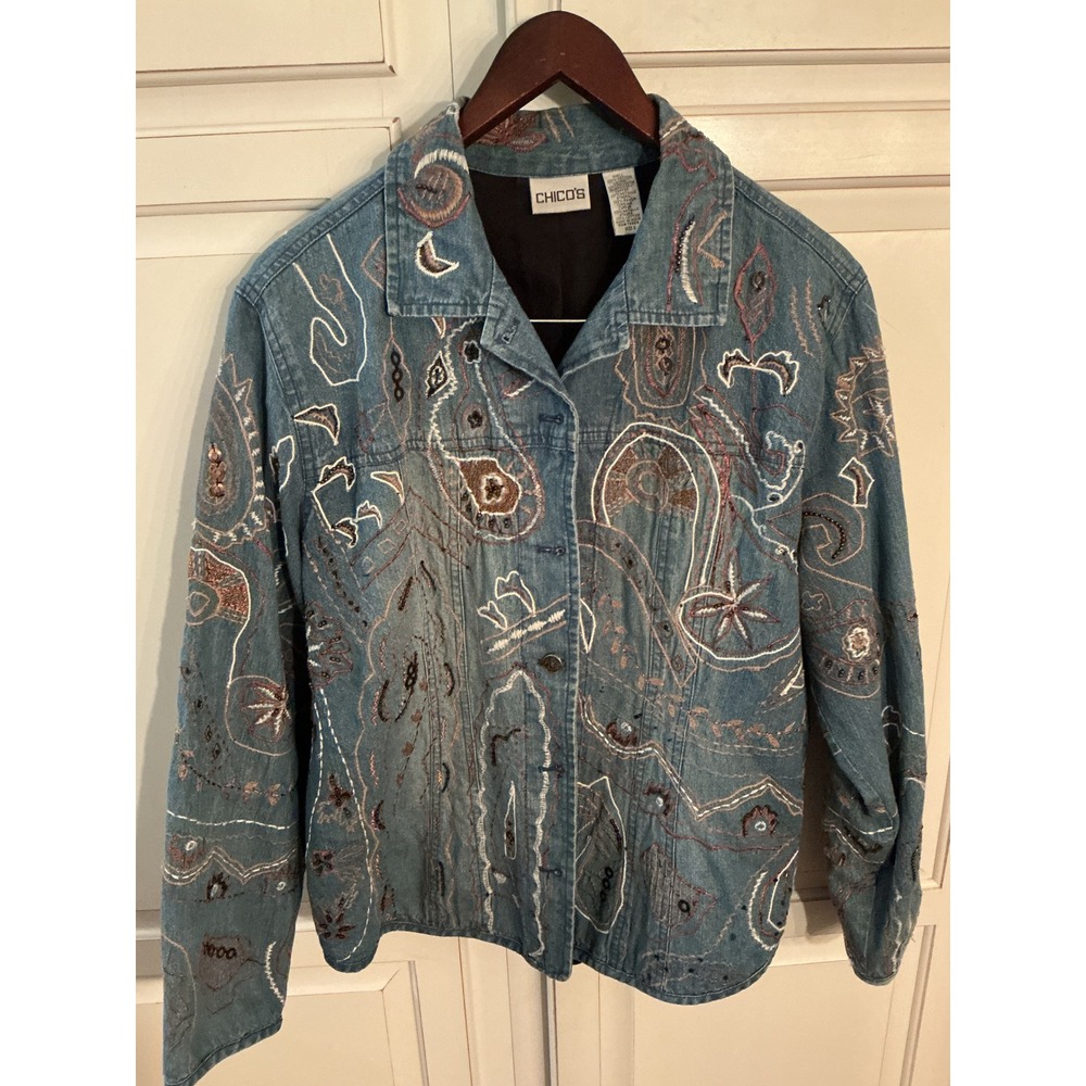Chicos Embroidered Denim Jacket Size 2 Blue Paisley Beaded Sequin Lined Boho